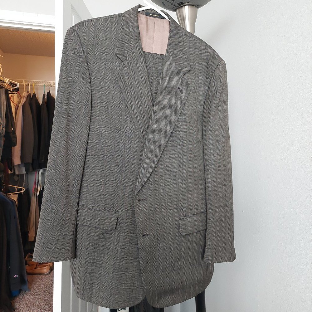 Suit